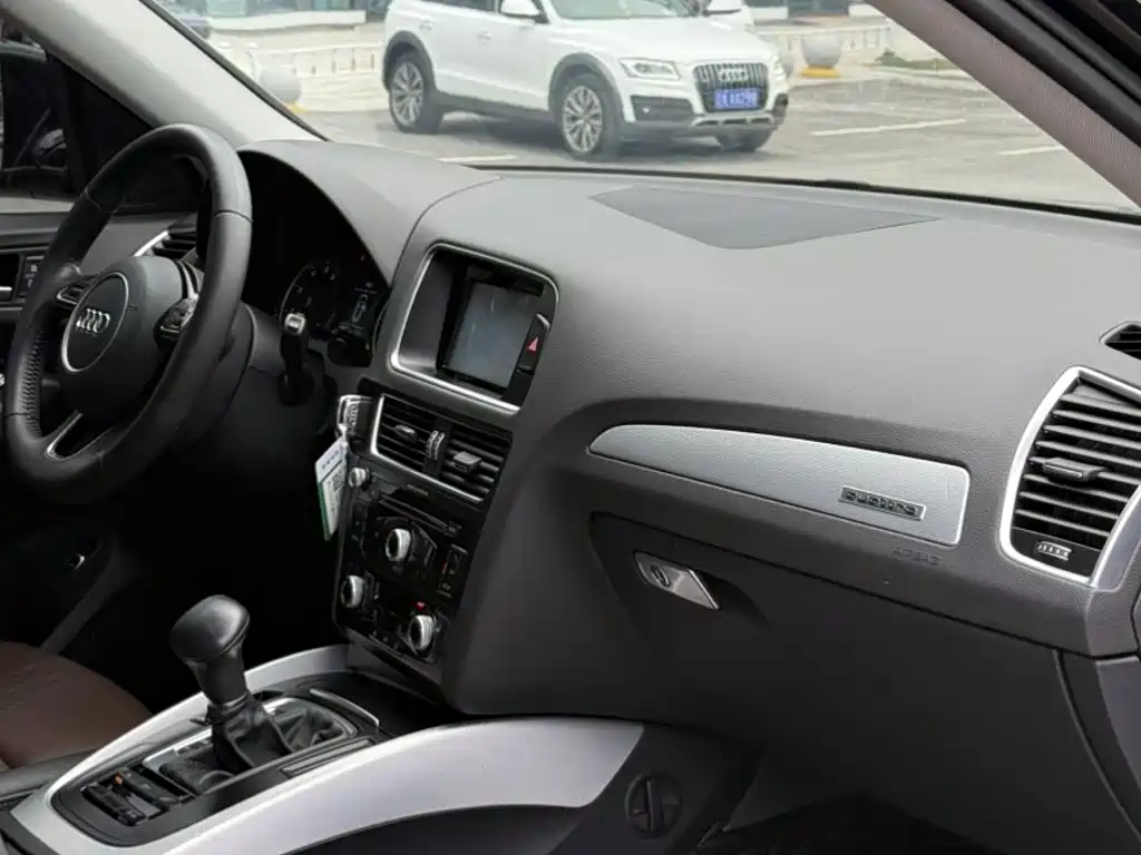 Audi Q5 — миниатюра 10