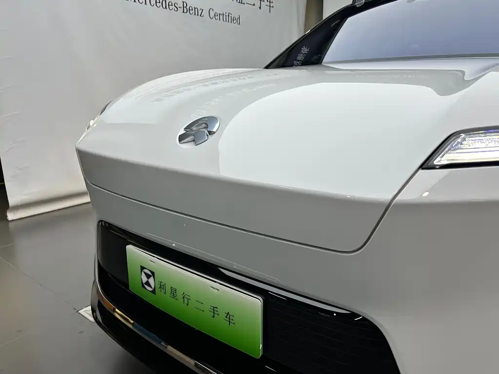 NIO ES8 — миниатюра 19