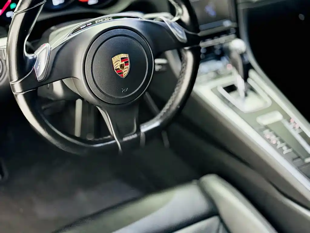 Porsche Cayman — миниатюра 6