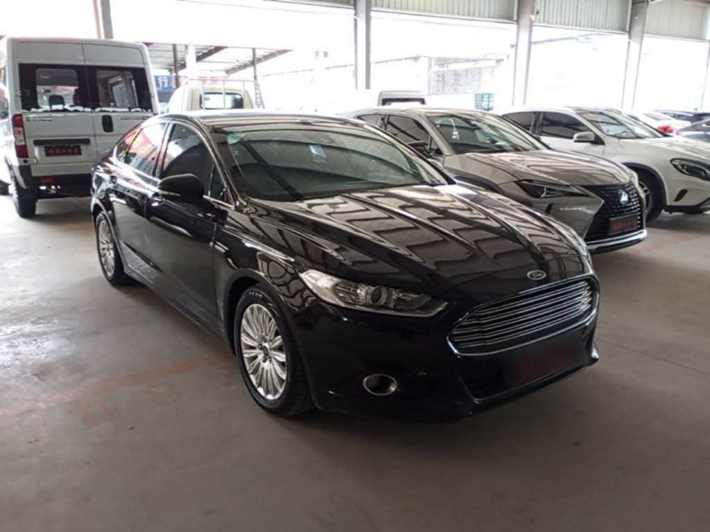 Ford Mondeo — миниатюра 4