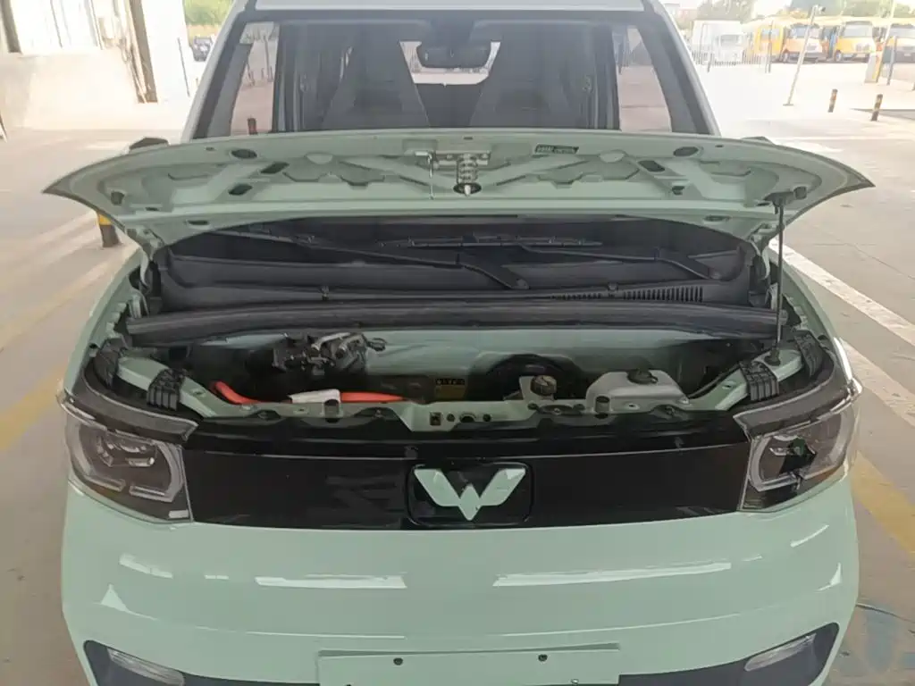 Wuling MINIEV — миниатюра 20