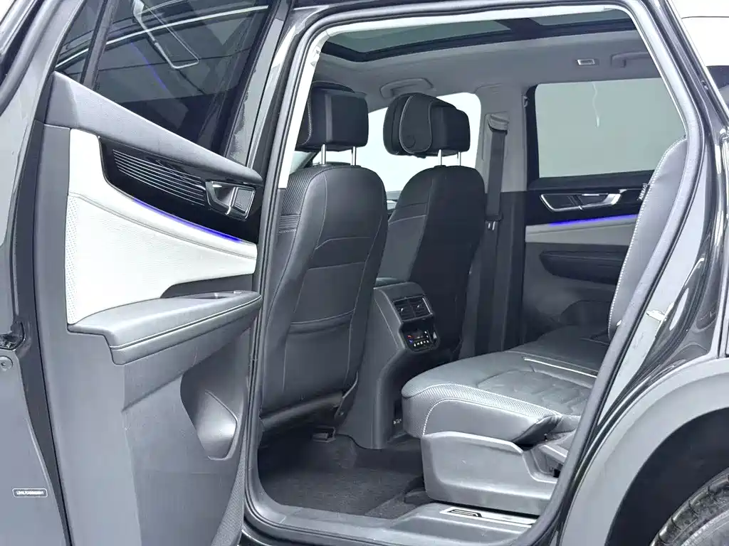 Volkswagen Teramont — миниатюра 7