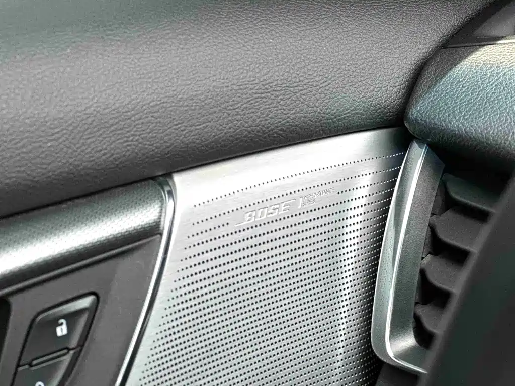 Cadillac CT5 — миниатюра 5