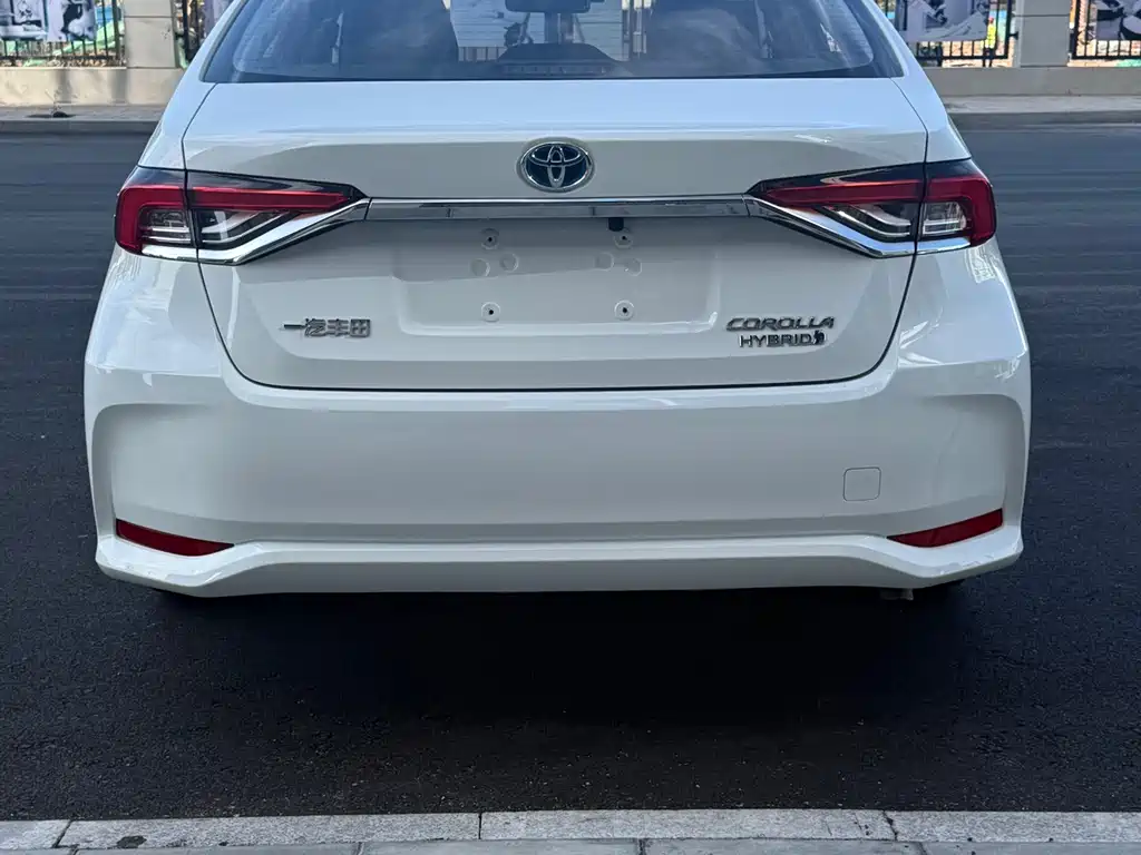 Toyota Corolla — миниатюра 5