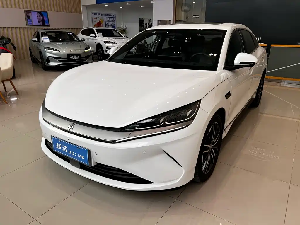 BYD QIN L