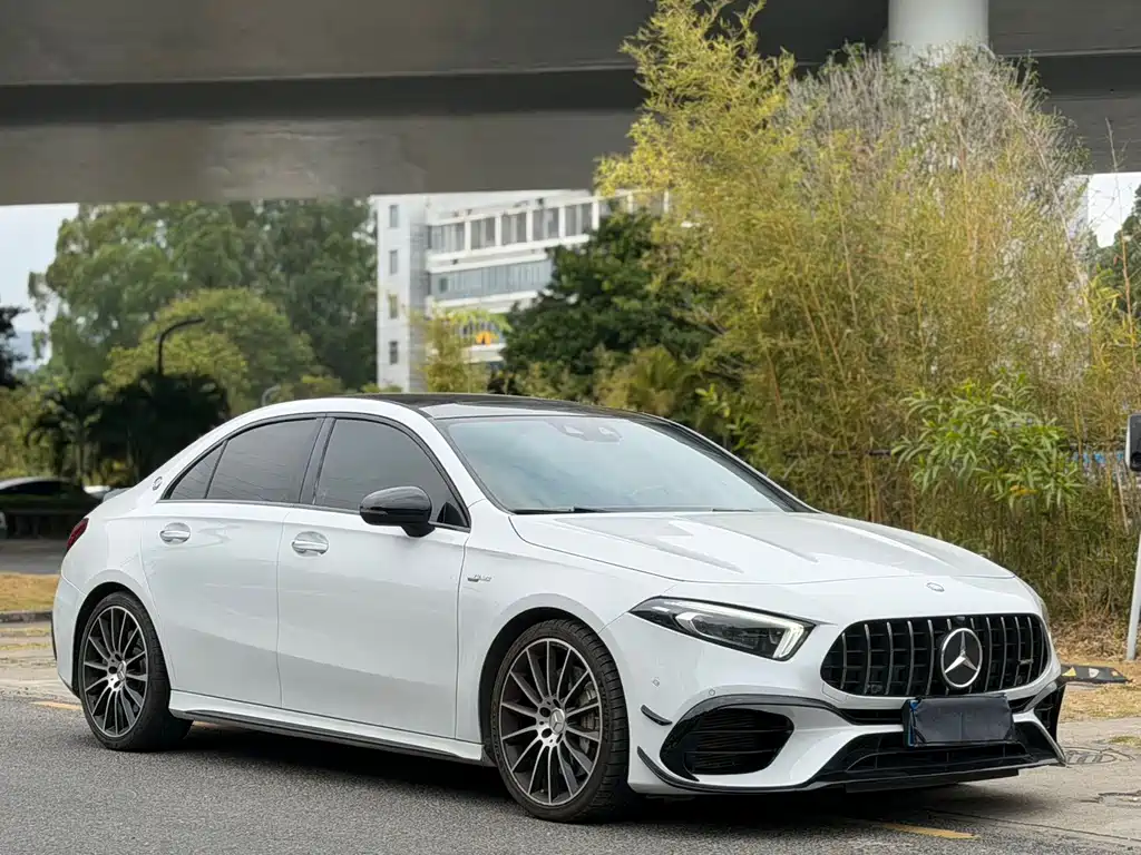 MERCEDES-BENZ A CLASS AMG