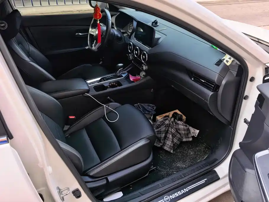 Nissan Sylphy — миниатюра 8