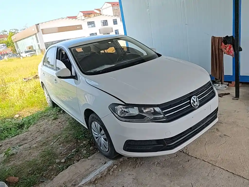 Volkswagen Santana — миниатюра 4