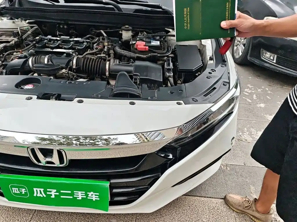 Honda Accord — миниатюра 8