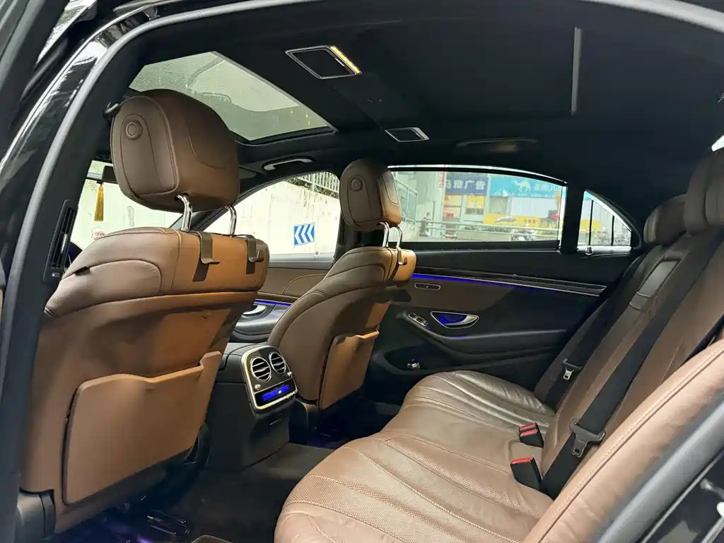 Mercedes-Benz S-Class — миниатюра 7