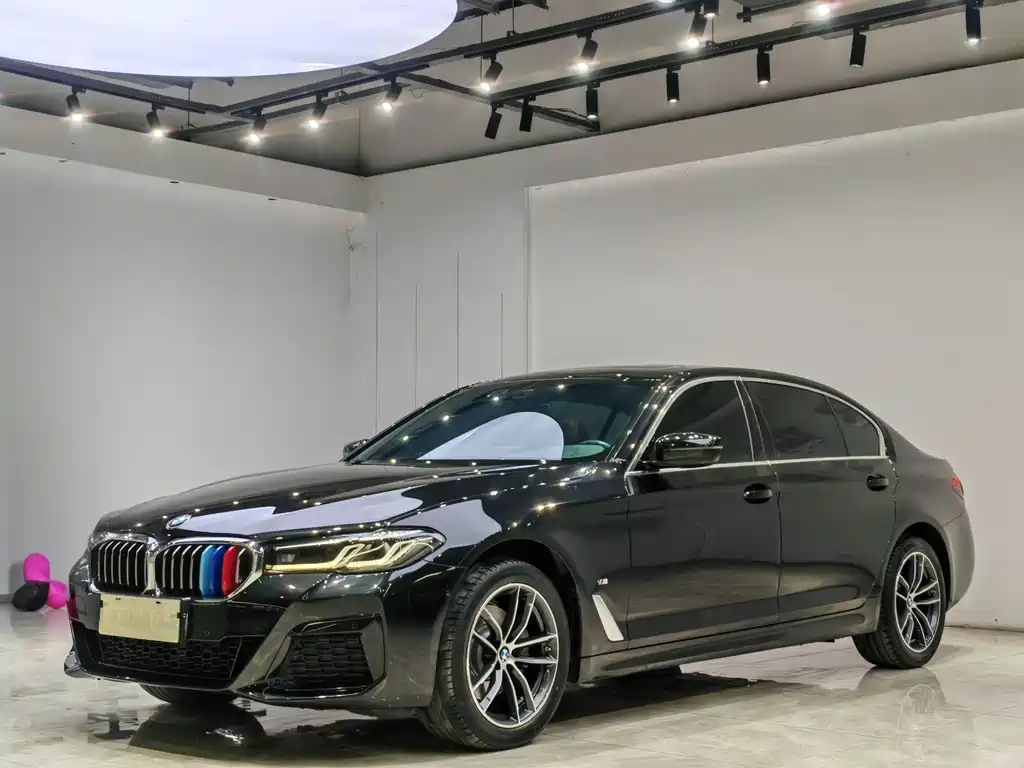BMW 5 Series 2022