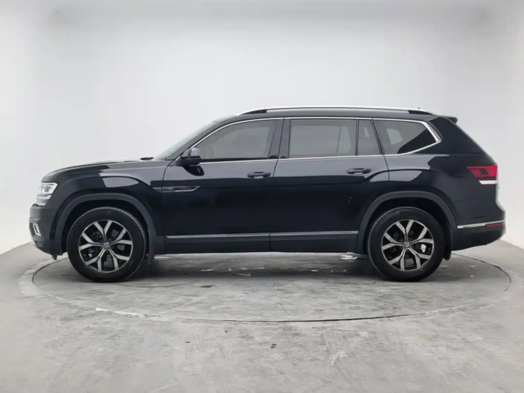 Volkswagen Teramont — миниатюра 2