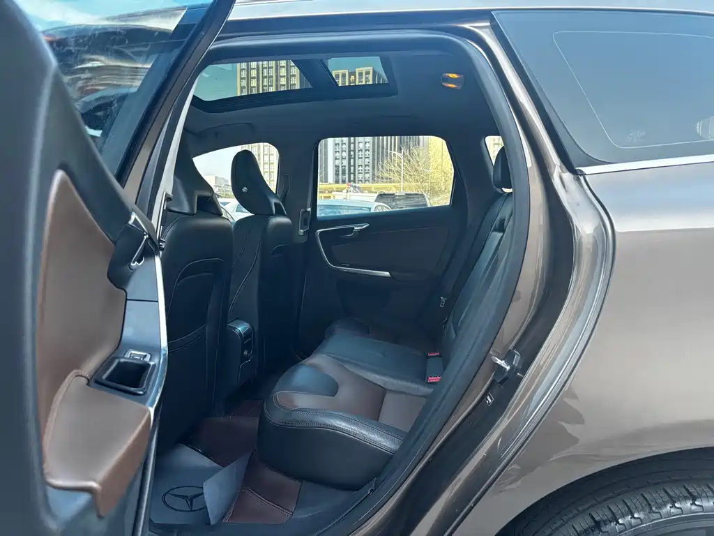 Volvo XC60 2016 T5 AWD