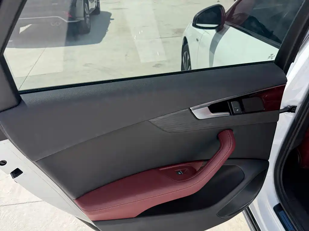 Audi A4L — миниатюра 11