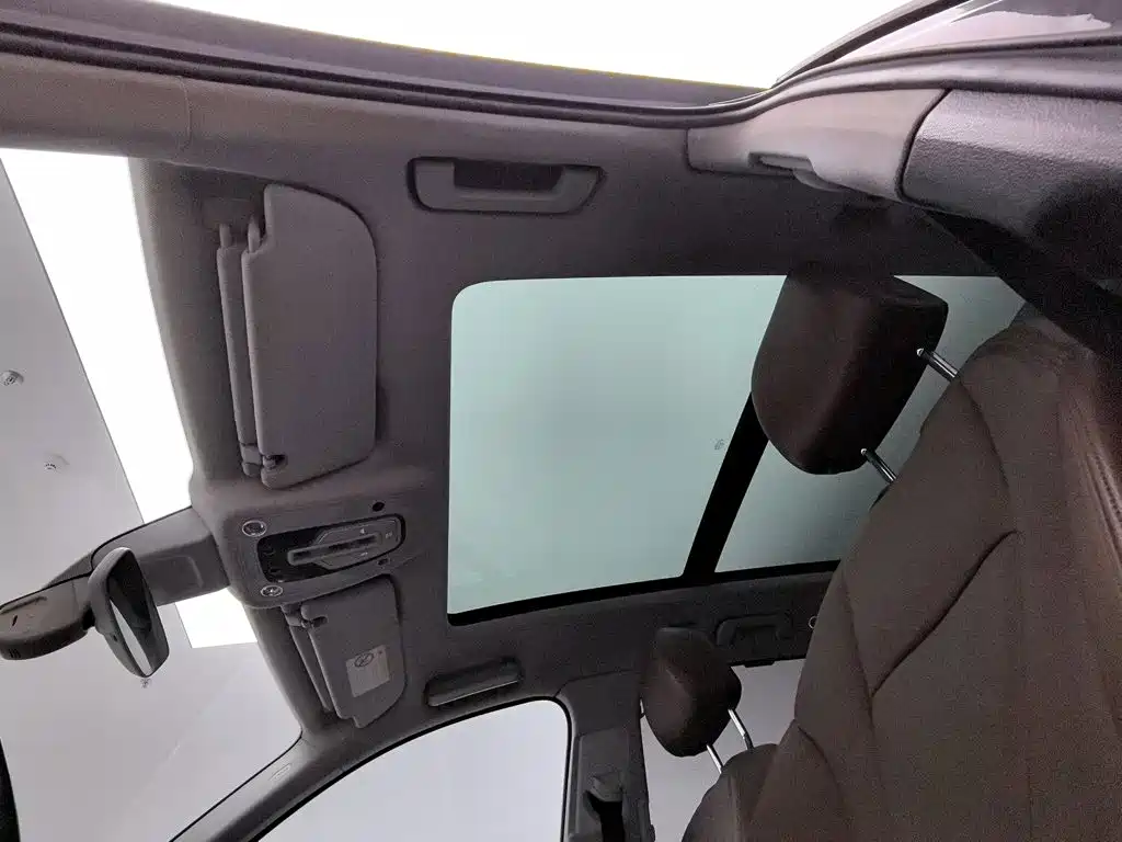 Audi Q7 — миниатюра 14