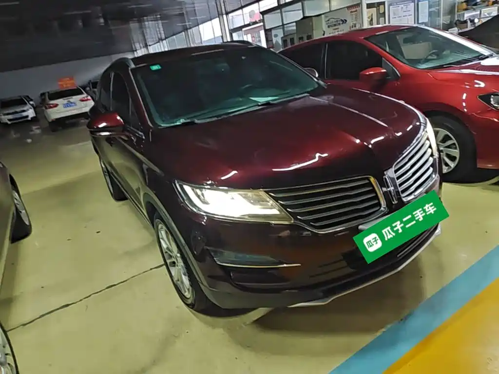 Lincoln MKC — миниатюра 4