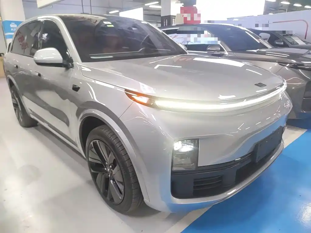 Li Auto Li L8 — миниатюра 4