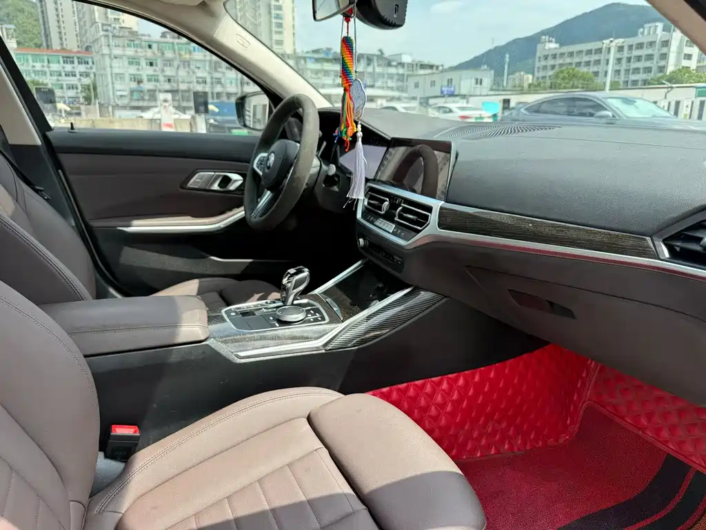 BMW 3 Series — миниатюра 8