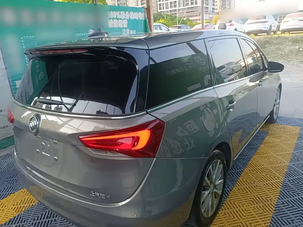 Buick GL6 — миниатюра 7