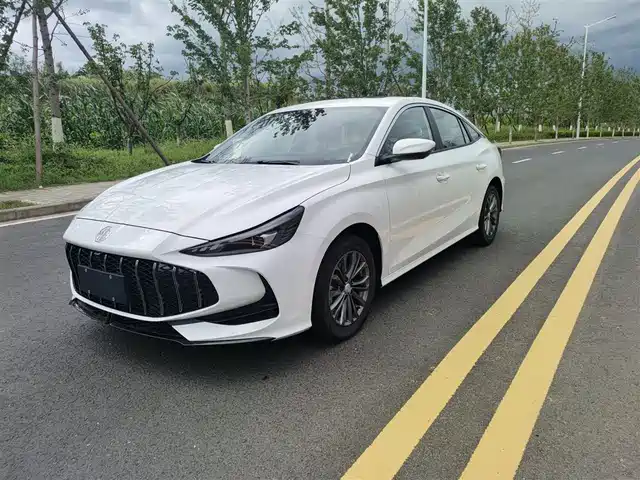 MG 5 2025