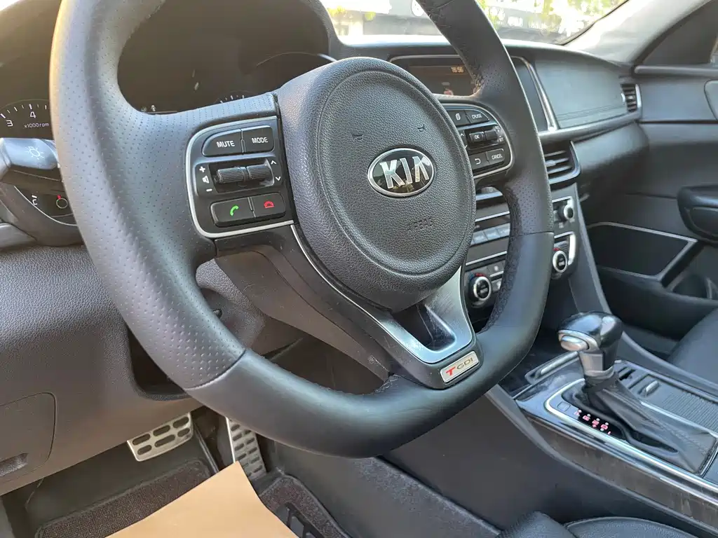 Kia K5 — миниатюра 22