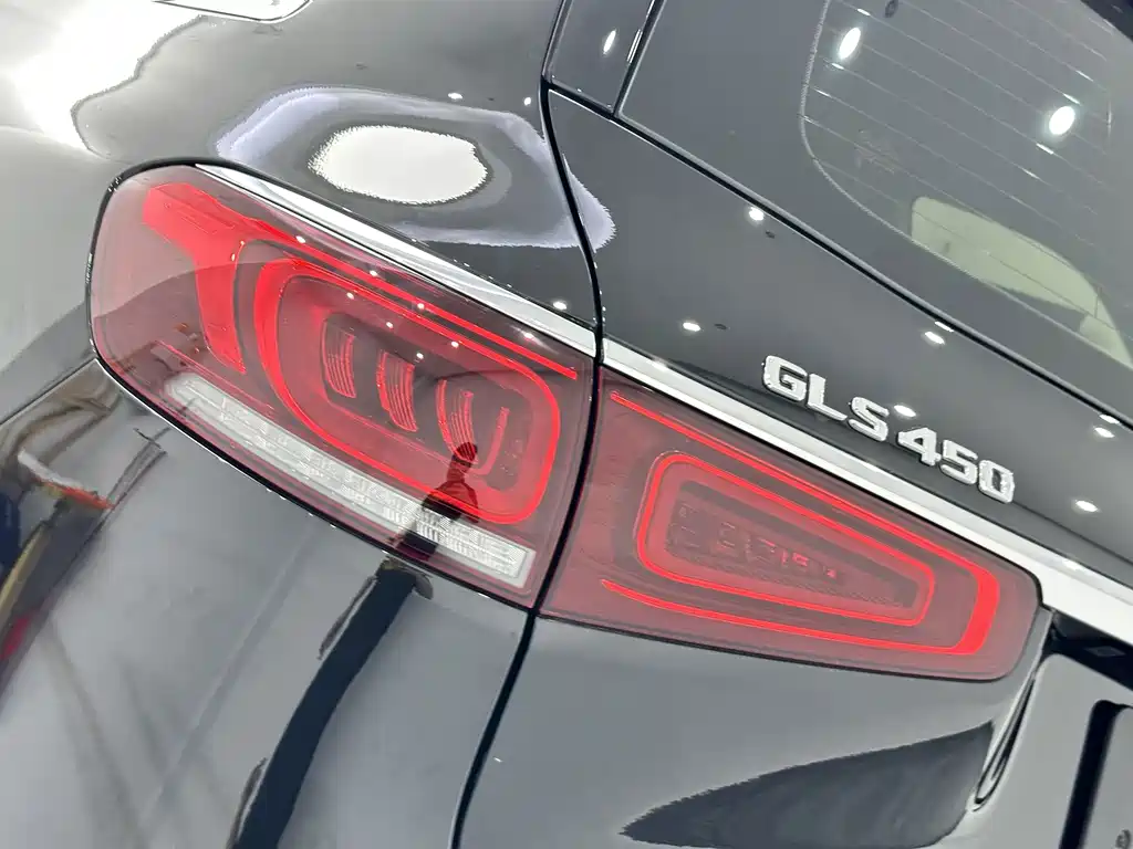Mercedes-Benz GLS — миниатюра 9