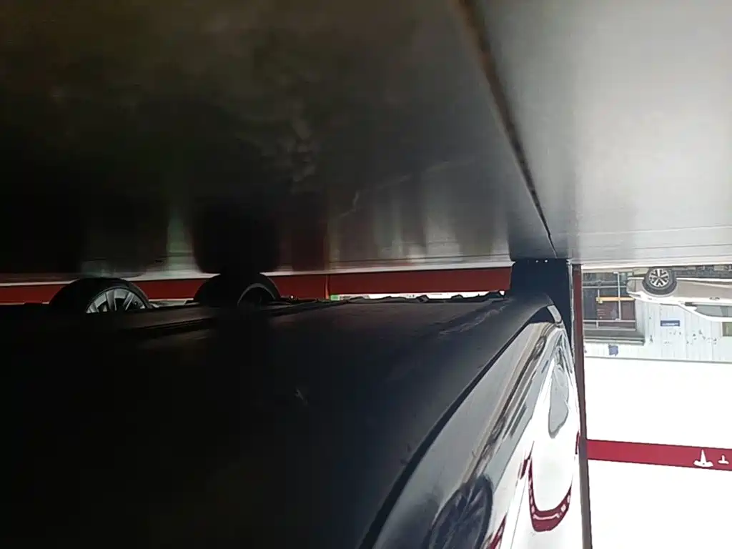 Tesla Model 3 — миниатюра 21