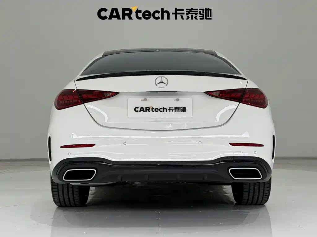 Mercedes-Benz C-Class — миниатюра 6
