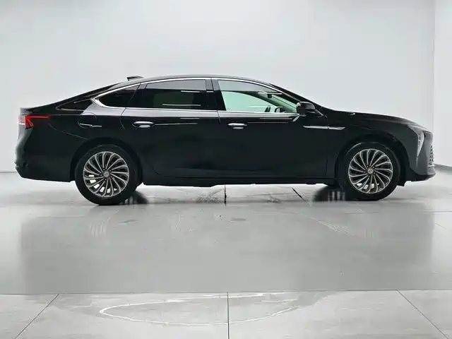 Buick LaCrosse — миниатюра 12