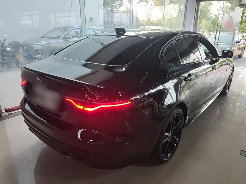 Jaguar XEL — миниатюра 7