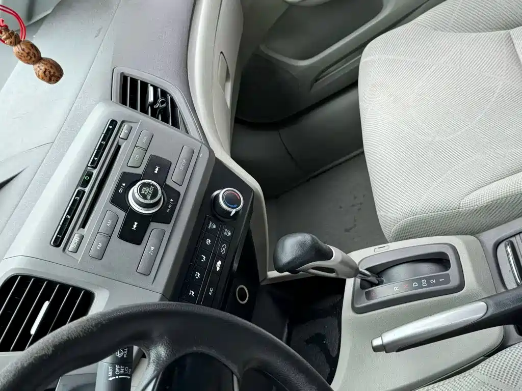 Honda Civic — миниатюра 6