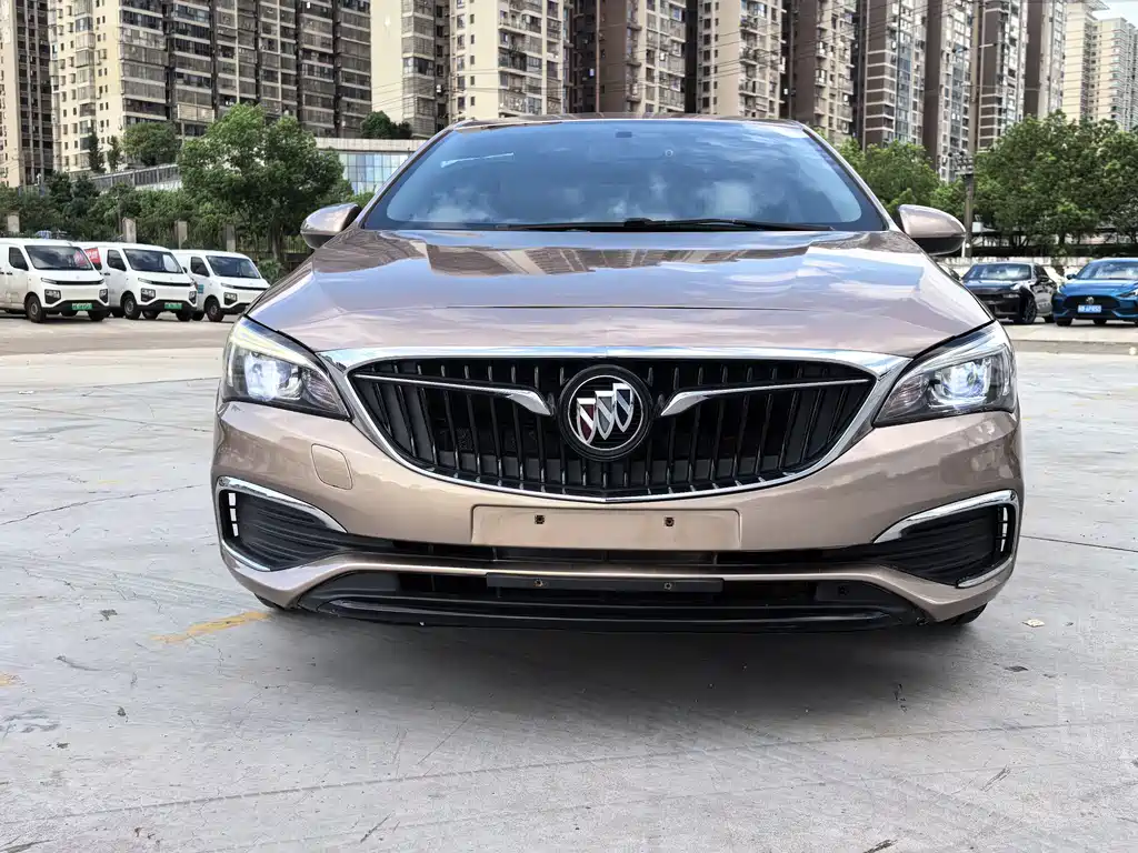 Buick Verano — миниатюра 2