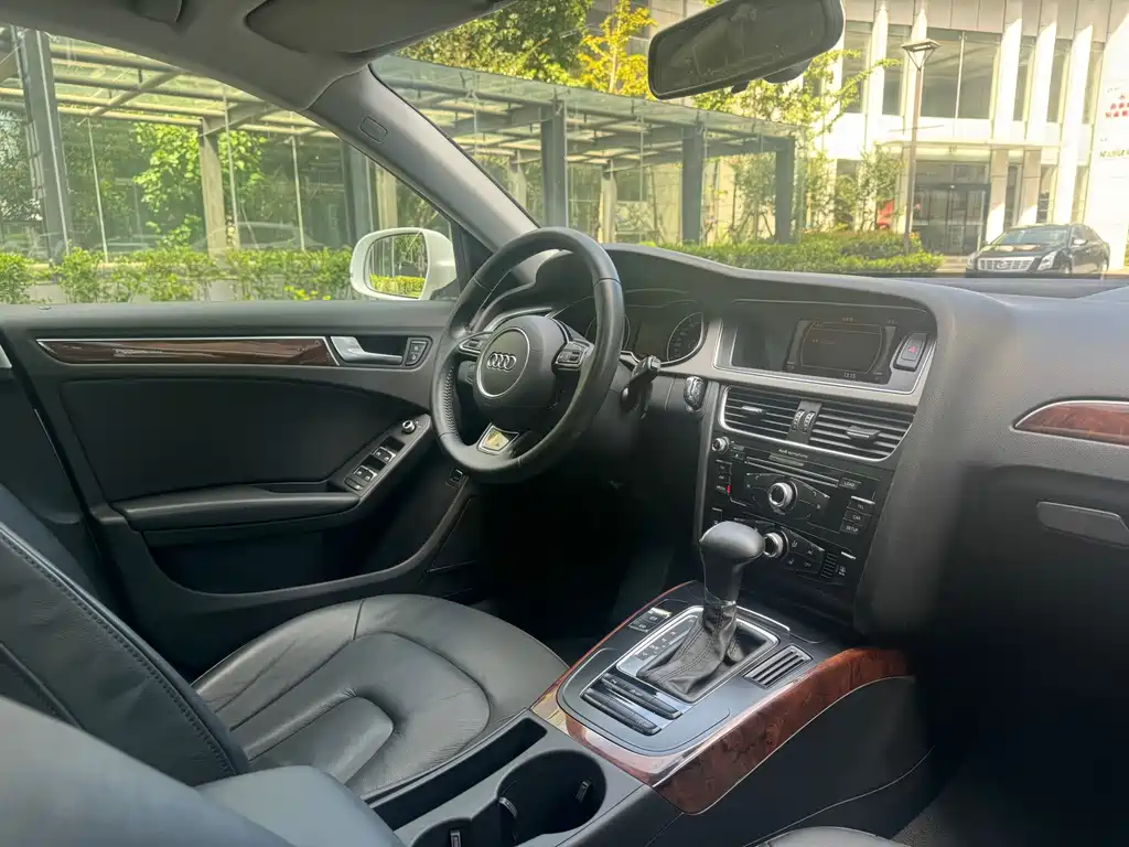 Audi A4L — миниатюра 15