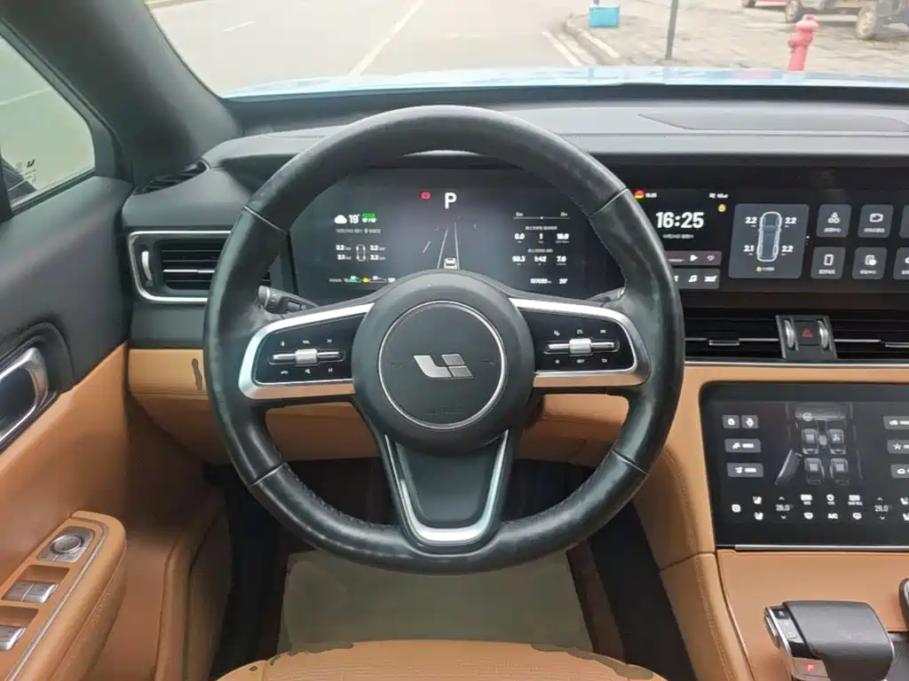 Li Auto Li ONE — миниатюра 11