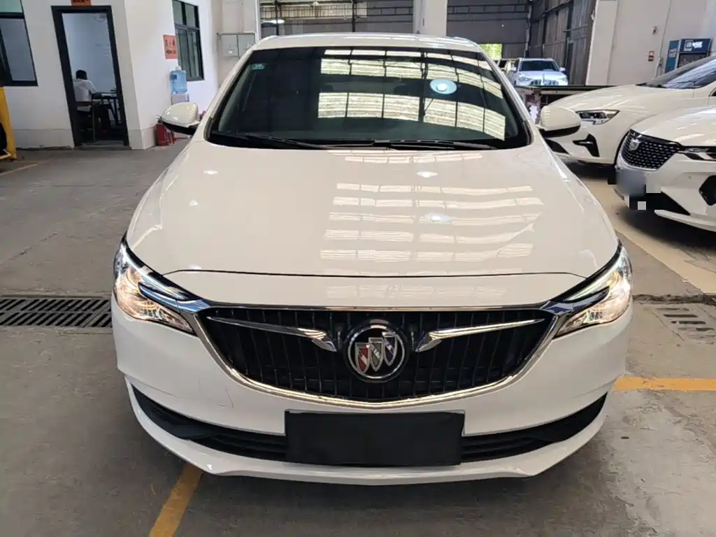 Buick Excelle — миниатюра 3