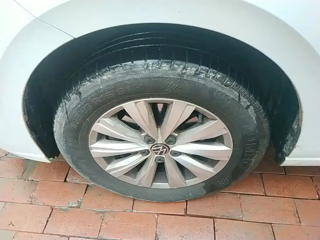 Volkswagen Lavida — миниатюра 23