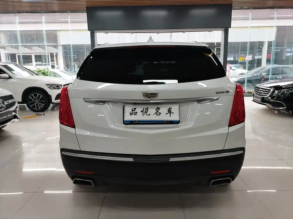 Cadillac XT5 — миниатюра 10