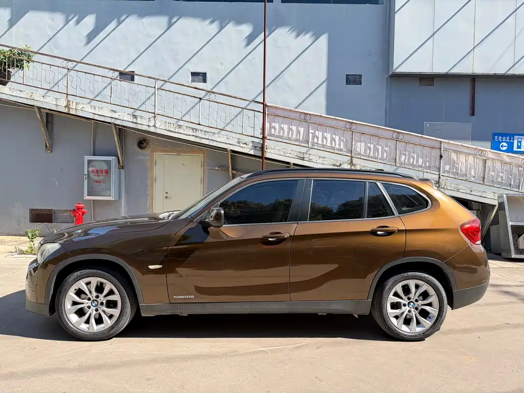 BMW X1 (Import) — миниатюра 4