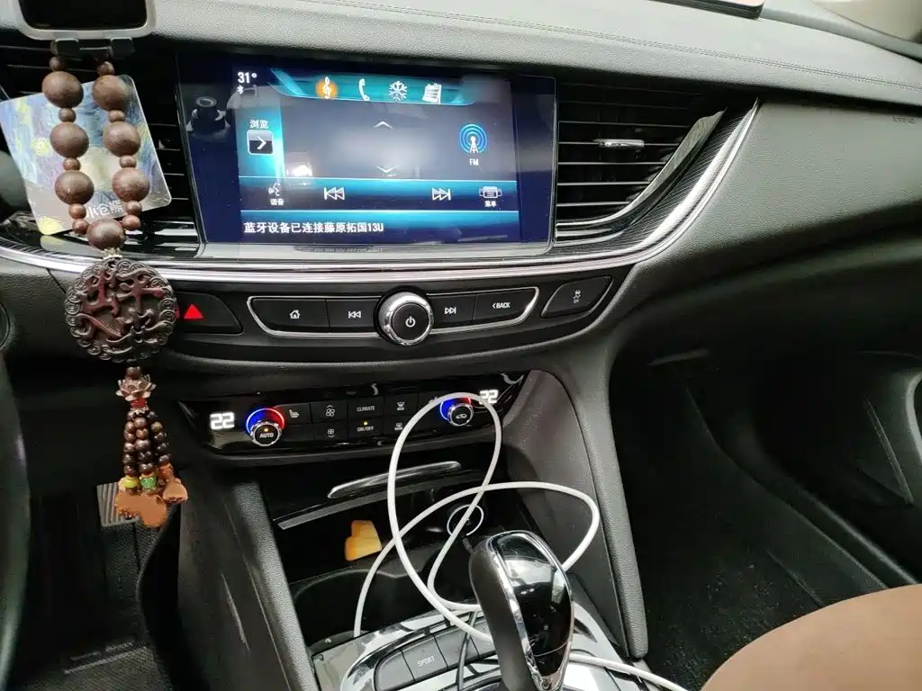 Buick Regal — миниатюра 6