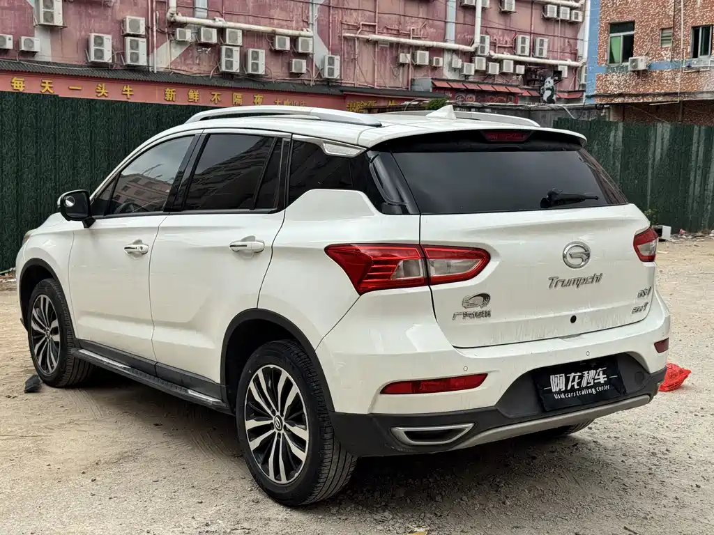GAC TRUMPCHI GS4