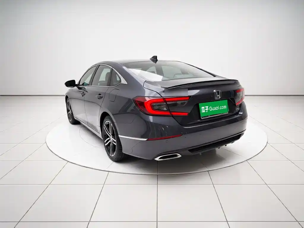 Honda Accord — миниатюра 4