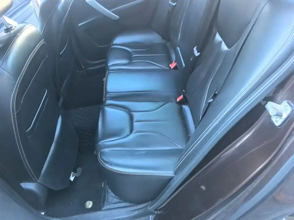 Geely Emgrand — миниатюра 17