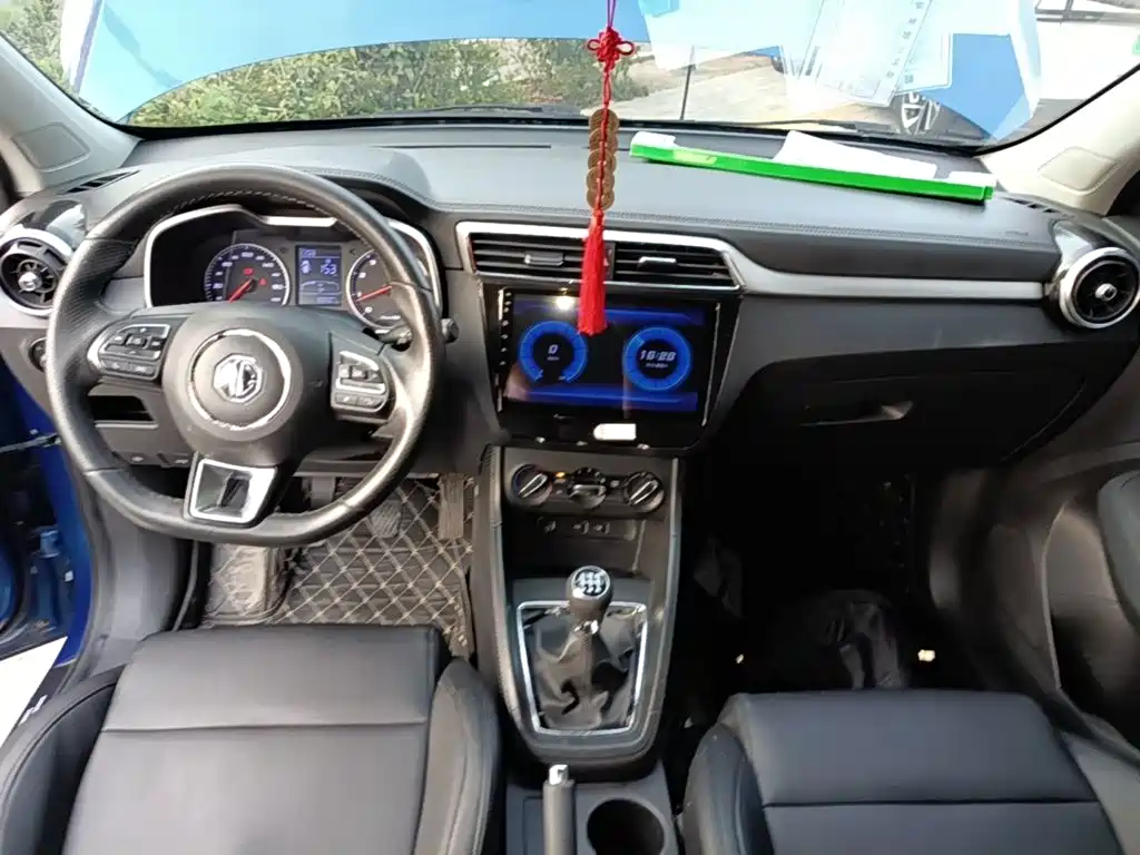 MG ZS — миниатюра 10