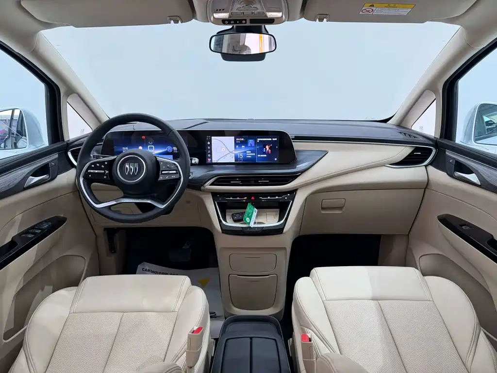 Buick GL8 Hybrid — миниатюра 13