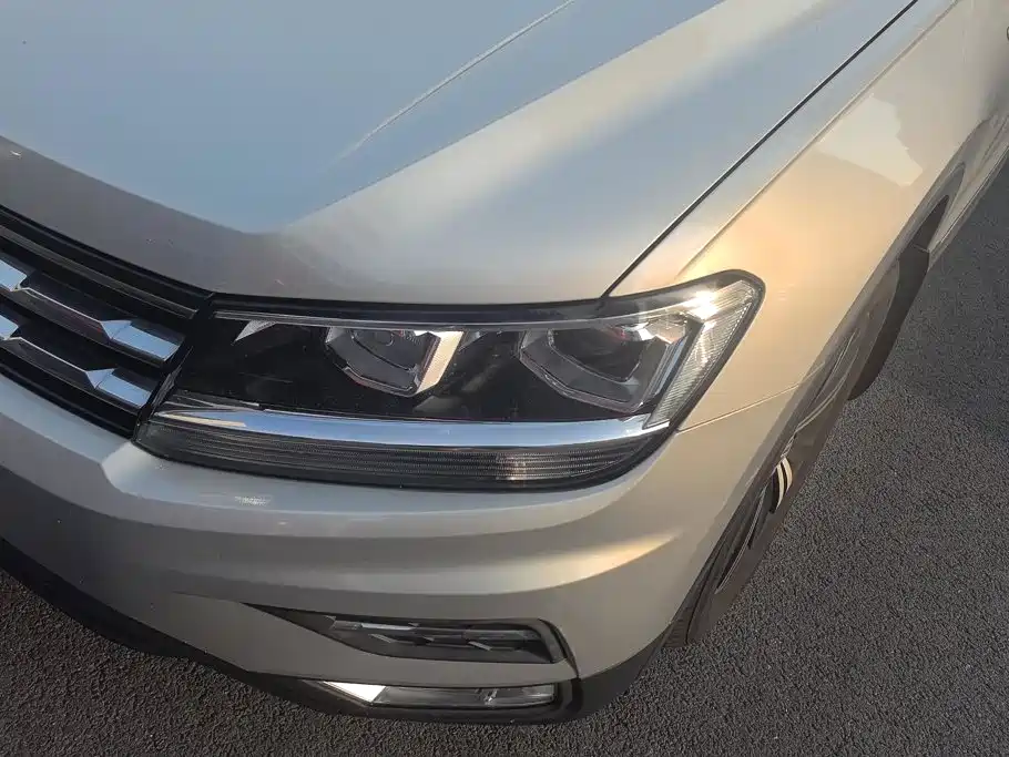 Volkswagen Tiguan L — миниатюра 5
