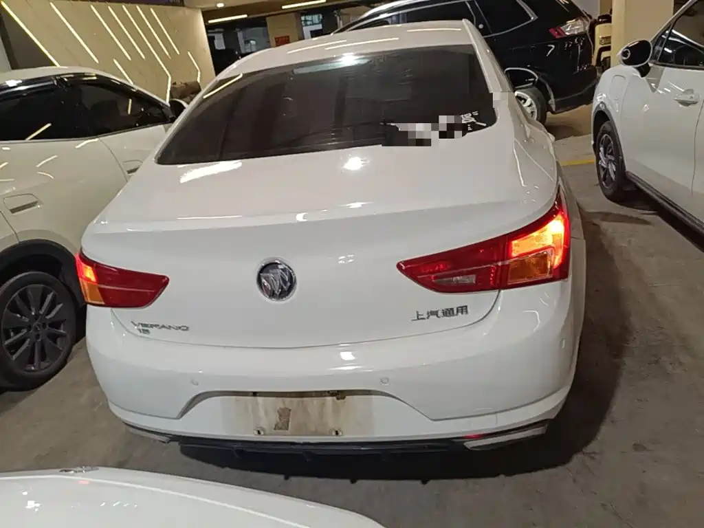 Buick Verano — миниатюра 6