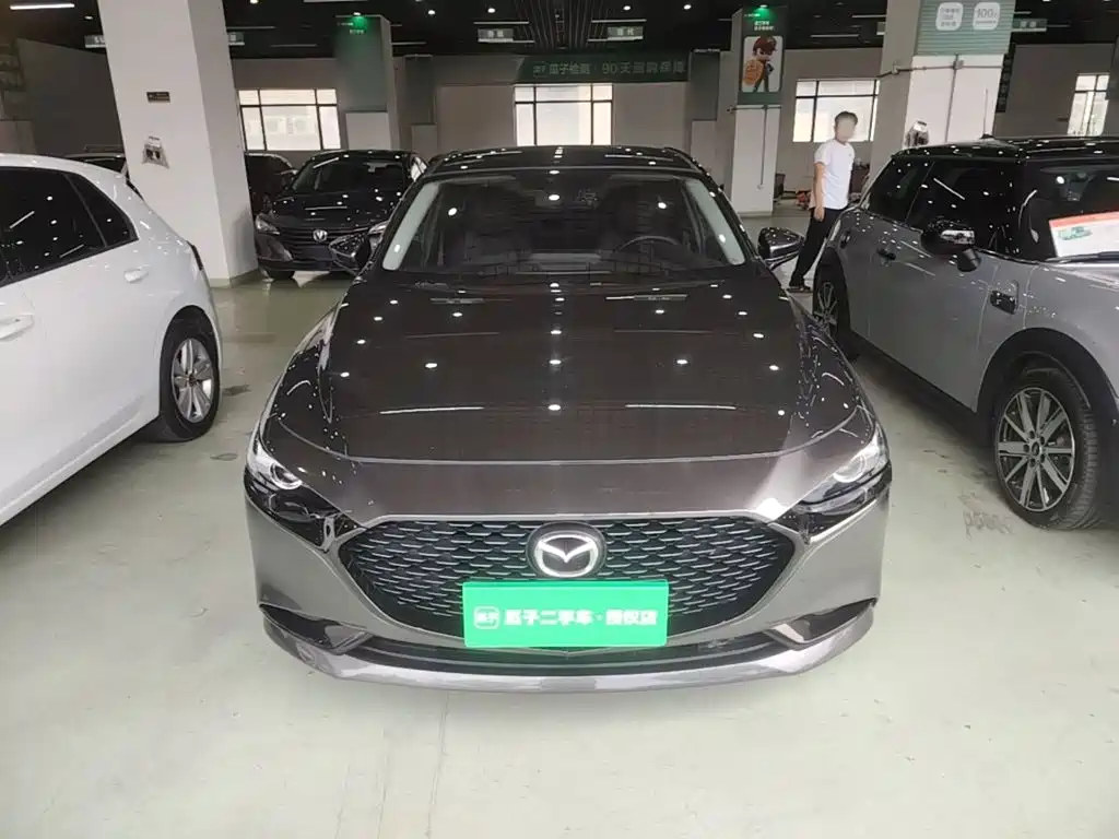 Mazda 3 Axela — миниатюра 3
