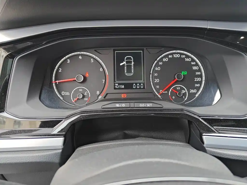 Volkswagen Polo — миниатюра 12