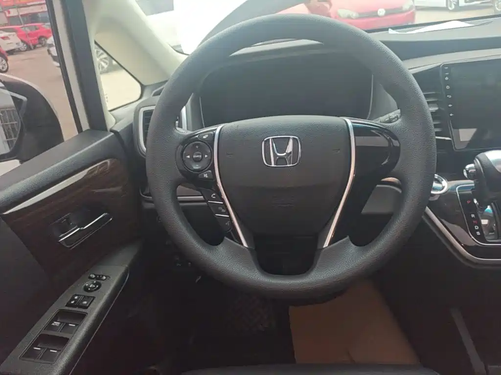 Honda Odyssey — миниатюра 11