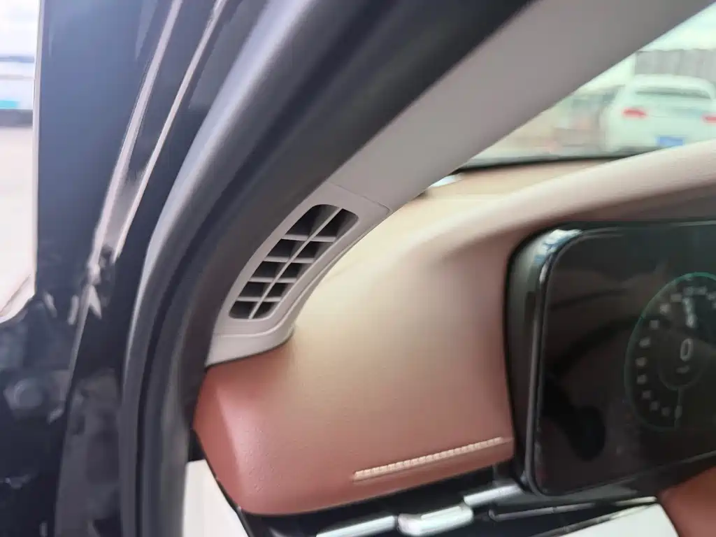 Hyundai Mistra — миниатюра 20